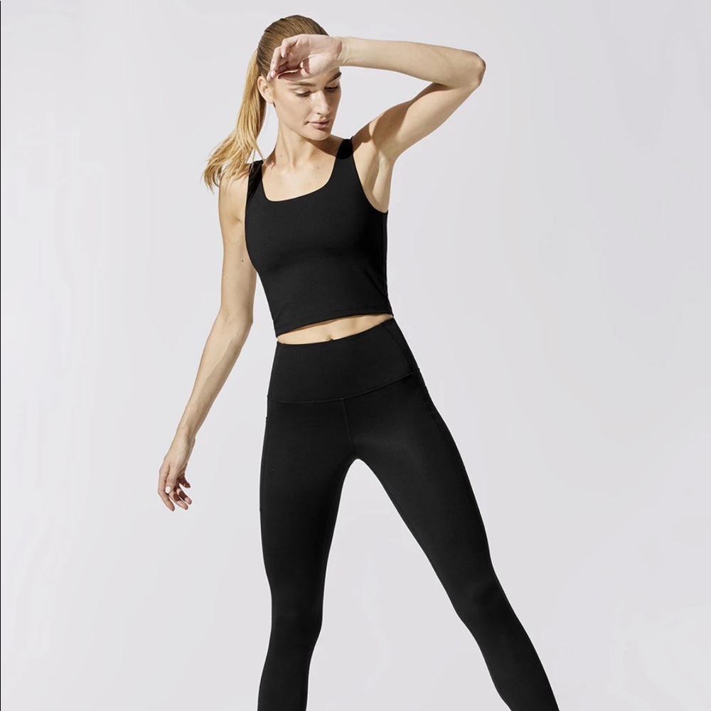 Carbon38 Cami Tank Cloud Compression, Black, M